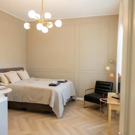 Elegant Ada Johanna Apartment, Close To The Centre And *